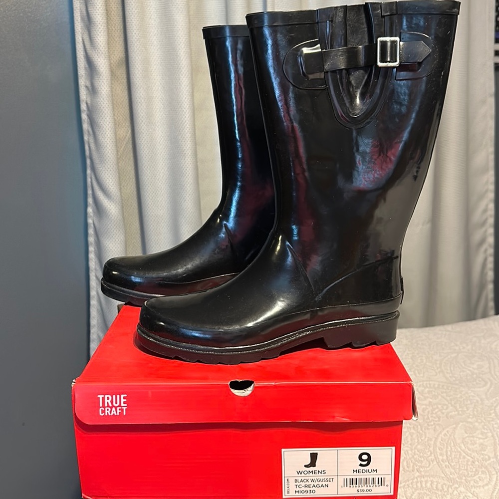 True craft women’s rain boots